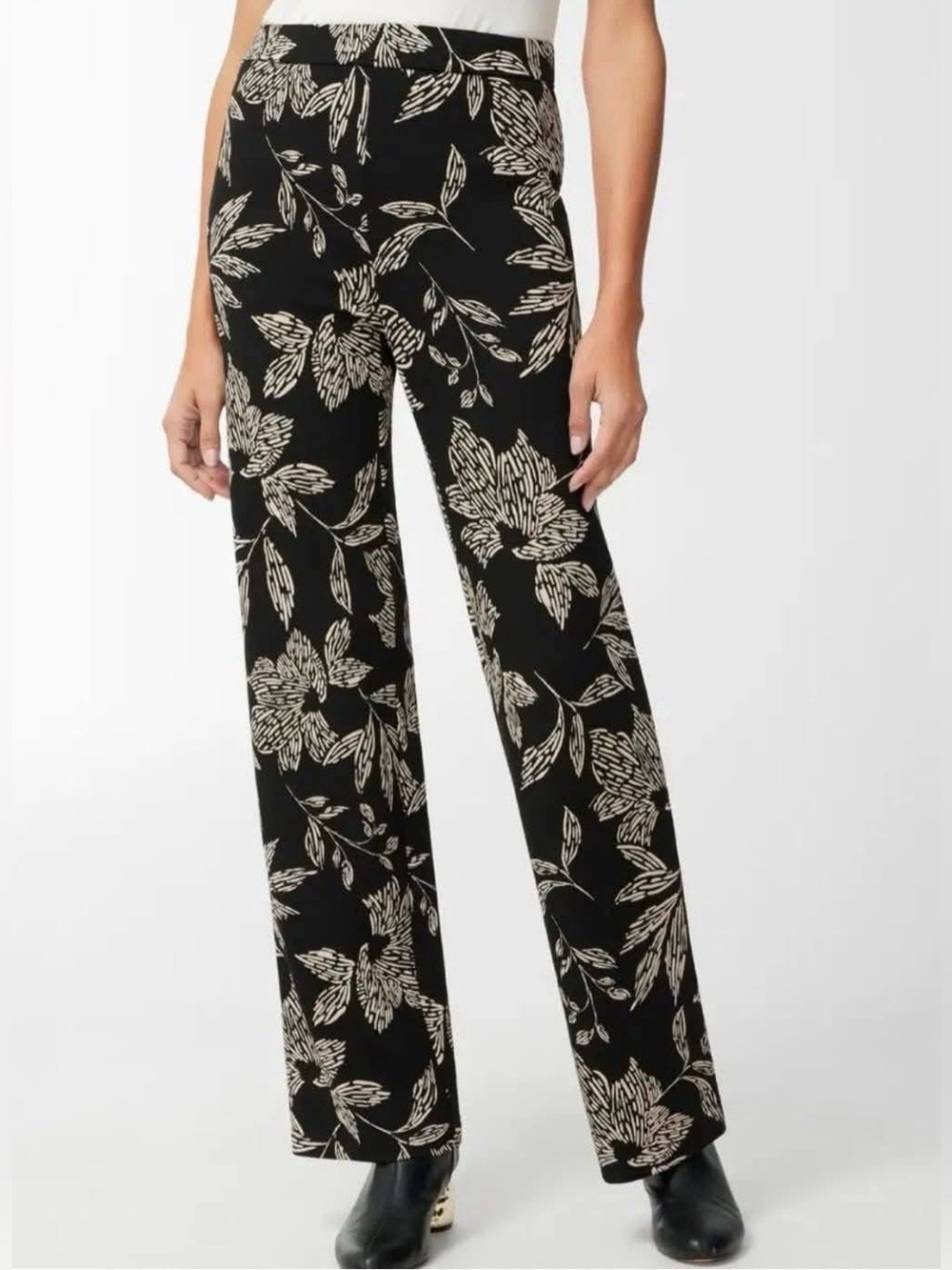 Chico's Knit Black & Khaki Wide-Leg Pants; EUC, Sz. M/8 (Chicos Sz 1)